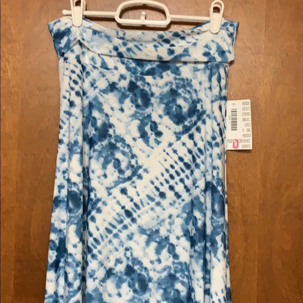 Tie dye slinky Lularoe Maxi